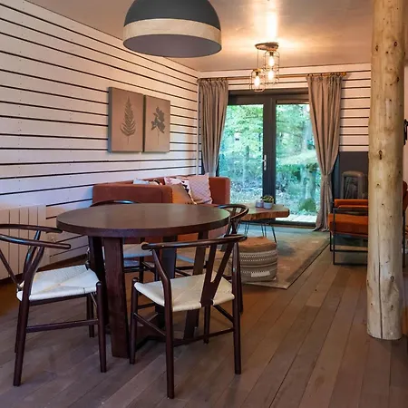 Lushwood Forest Escape Vakantiehuis Antoing