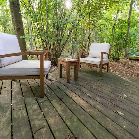 Vakantiehuis Lushwood Forest Escape Antoing